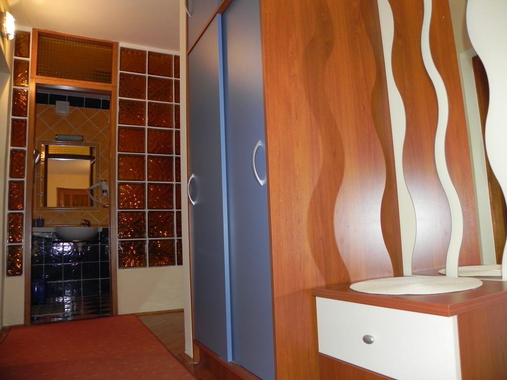 Apartments Katalenic เซลเซ ภายนอก รูปภาพ